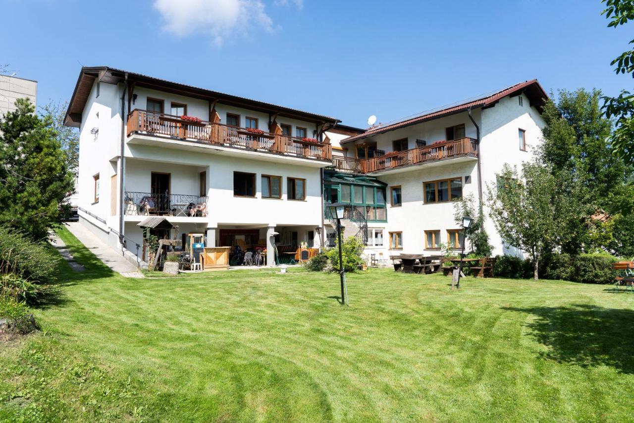 Gasthof Diewald Raach am Hochgebirge Exterior foto